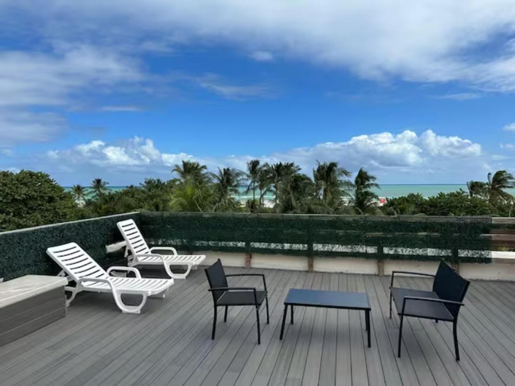 Apartments On Ocean Drive Miami Beach Exterior foto